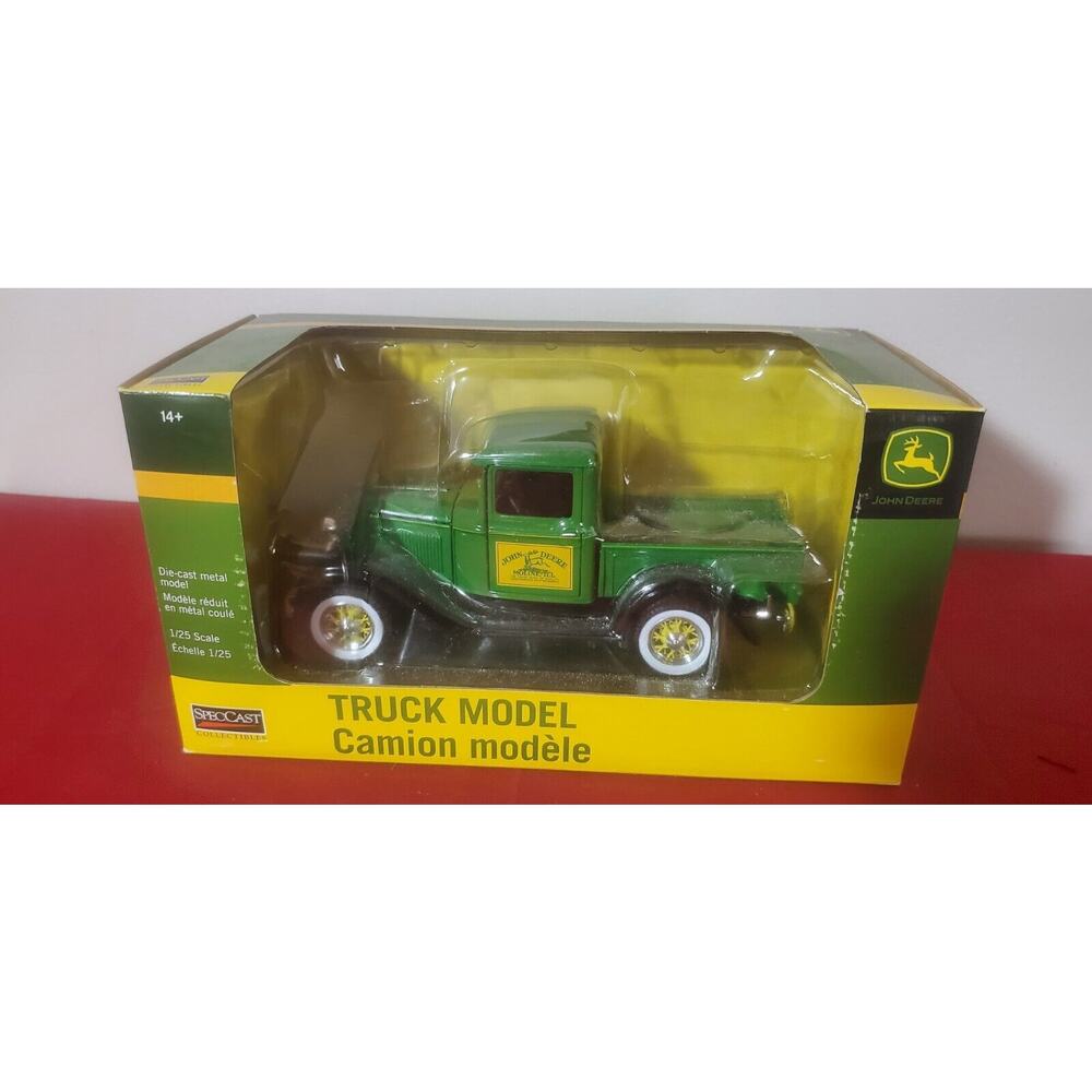 SpecCast 1932 Ford Pickup 1/25 John Deere Tractors